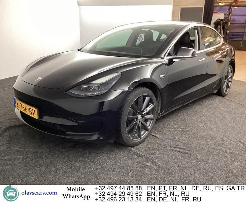 Schwarz Gebraucht 2020 Tesla Model 3 Standard Range Limousine | 16.698 € (Guter Preis) - Bild 1/4