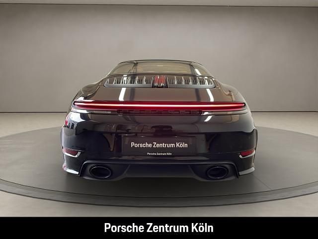Neu Porsche 992 480 PS (353 kW) 2025 Schwarz Coupé