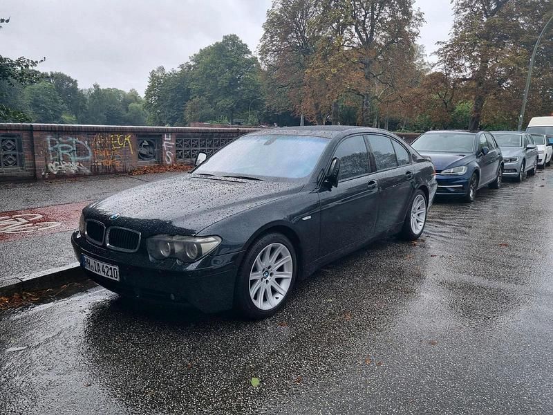 Schwarz Gebraucht 2004 BMW 745 Shadowline Limousine | 11.000 € - Bild 1/4