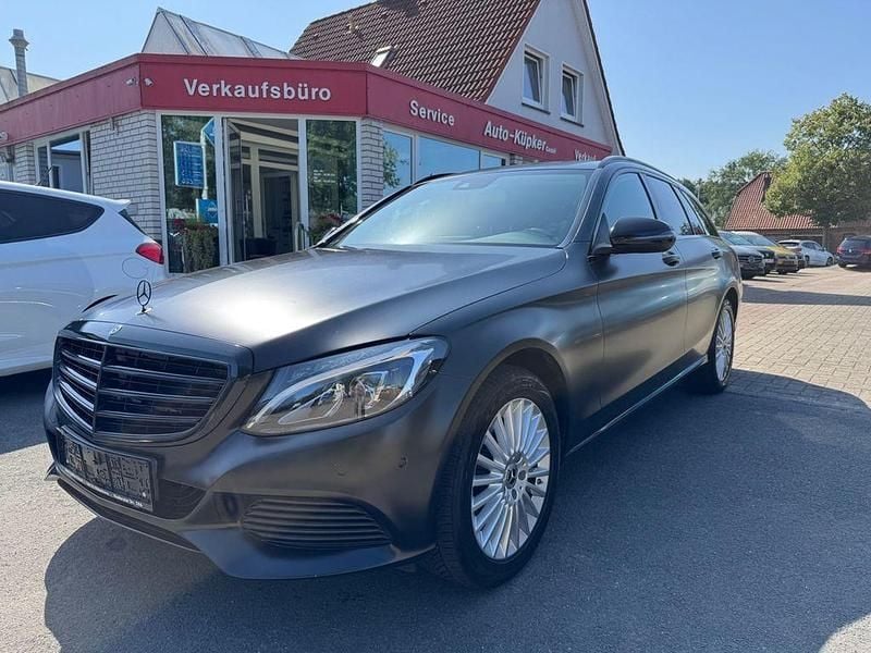 Schwarz Gebraucht 2017 Mercedes C180 Kombi | 17.900 € (Guter Preis) - Bild 1/4