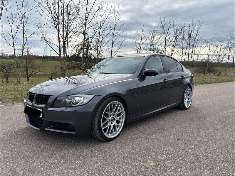 Gebraucht BMW 330 258 PS (189 kW) 2006 Grau Limousine