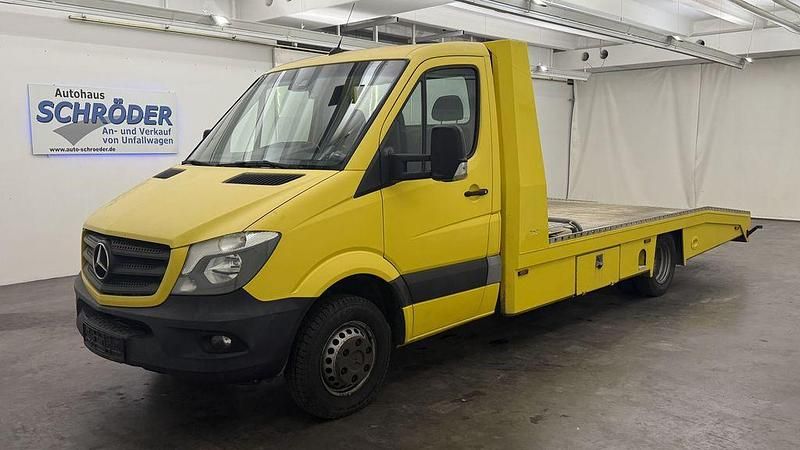 Gebraucht Mercedes Sprinter 190 PS (139 kW) 2017 Verkehrsgelb 89 Van