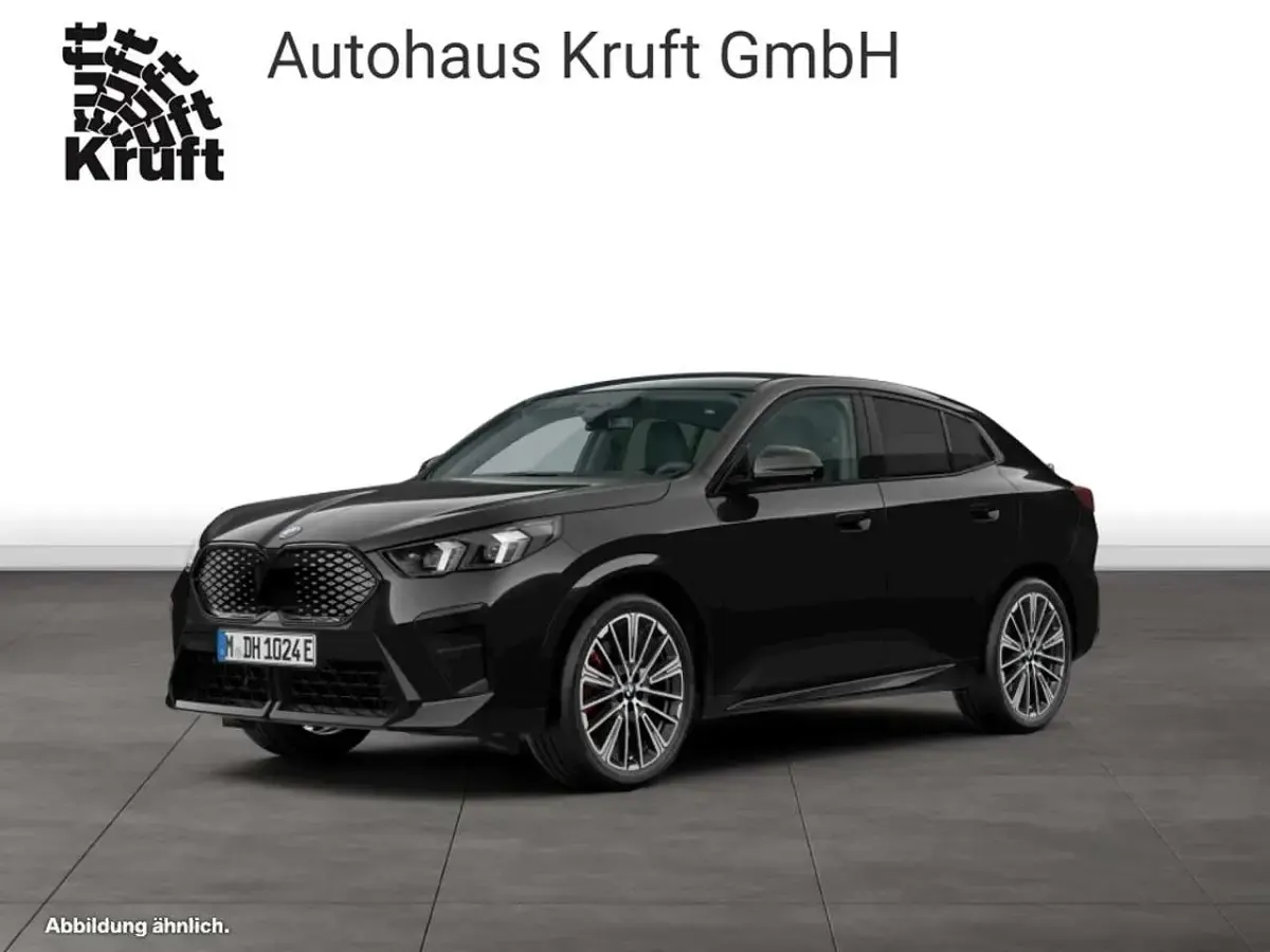 Neu BMW iX2 Sport Line 230 kW (313 PS) 2026 Black sapphire metallic SUV