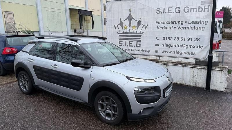Gebraucht Citroën C4 SELECTION 82 PS (60 kW) 2018 Silber SUV