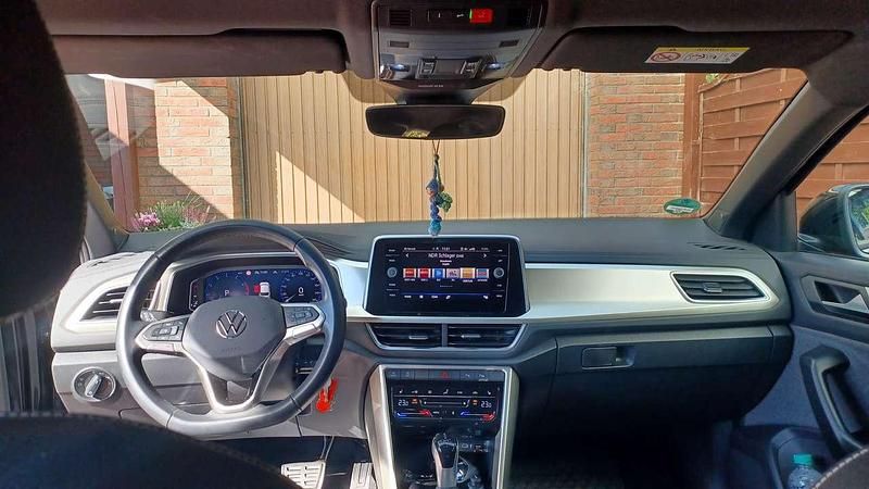 Gebraucht VW T-Roc Move 150 PS (110 kW) 2024 SUV