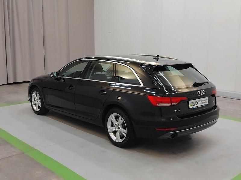 Gebraucht Audi A4 Sport 150 PS (110 kW) 2016 Schwarz Kombi