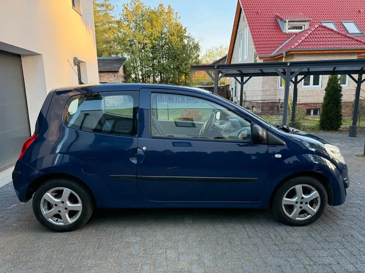 Usata Renault Twingo 43 CV (31 kW) 2007 Blu Utilitaria