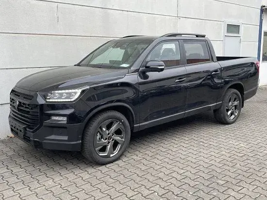 Neu SsangYong Musso 203 PS (149 kW) 2026 Space black metallic lak SUV