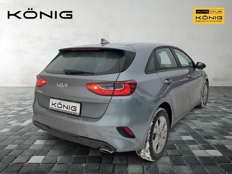 Gebraucht Kia Ceed Edition 7 101 PS (74 kW) 2023 Silber Kleinwagen