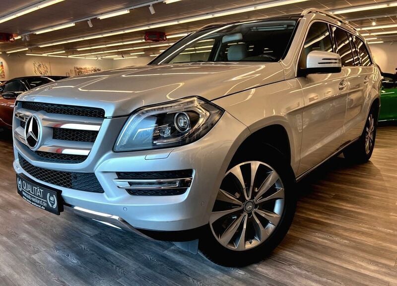 Silber Gebraucht 2015 Mercedes GL500 SUV | 38.800 € - Bild 1/4