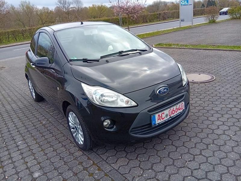 Gebraucht Ford Ka Ambiente 69 PS (50 kW) 2015 Schwarz Kleinwagen