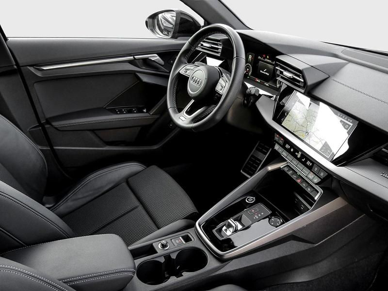 Gebraucht Audi A3 S-Line 204 PS (150 kW) 2022 Mythosschwarz metallic Limousine