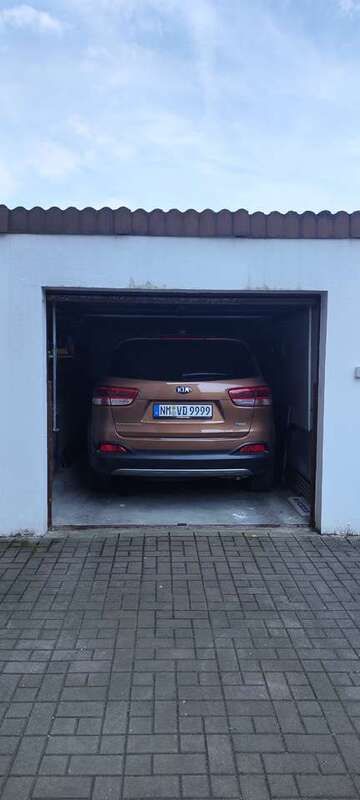 Bronze Gebraucht 2016 Kia Sorento Spirit SUV | 17.500 € (Etwas zu teuer) - Bild 1/4