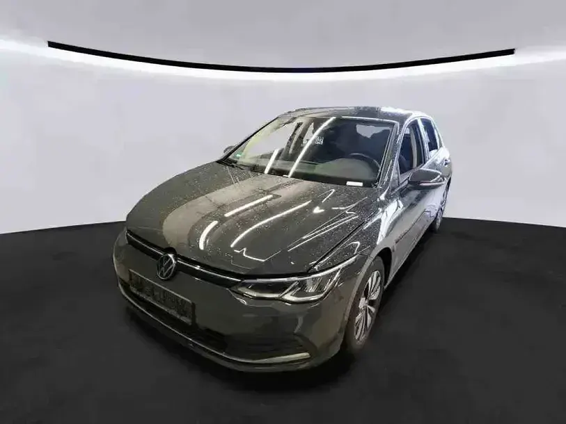Gebraucht VW Golf VIII Move 110 PS (80 kW) 2024 Grau Limousine