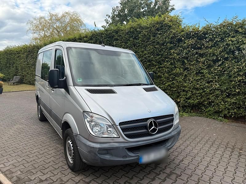 Silber Gebraucht 2012 Mercedes Sprinter Van | 6.175 € (Superpreis) - Bild 1/4