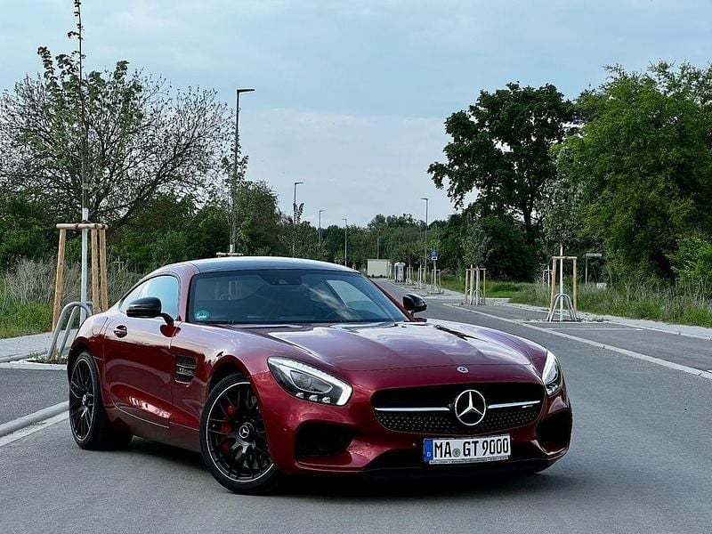 Rot Gebraucht 2016 Mercedes AMG GT S AMG Coupé | 89.000 € (Teuer) - Bild 1/4