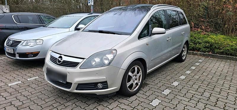 Gebraucht Opel Zafira 149 PS (109 kW) 2007 Grau Van / Kleinbus