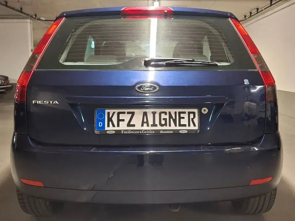 Gebraucht Ford Fiesta 80 PS (58 kW) 2003 Blau Kleinwagen
