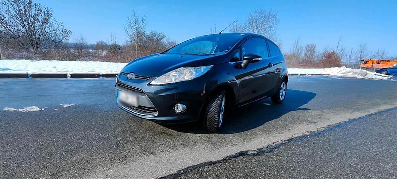 Gebraucht Ford Fiesta 60 PS (44 kW) 2009 Schwarz Kleinwagen