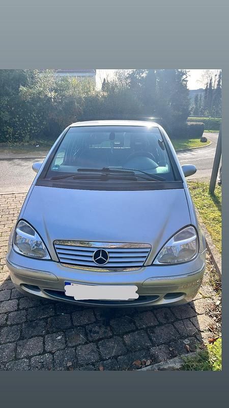 Silber Gebraucht 2002 Mercedes A140 Kleinwagen | 2.550 € - Bild 1/4