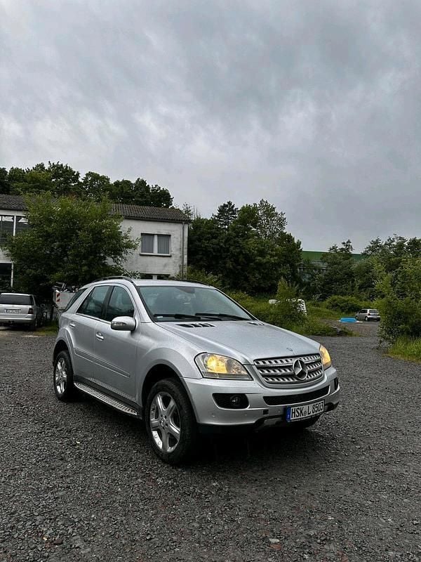 Silber Gebraucht 2008 Mercedes ML280 SUV | 6.000 € (Superpreis) - Bild 1/4