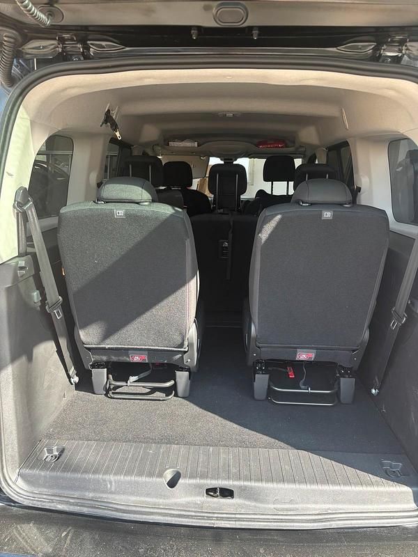 Gebraucht Opel Combo-e Life 100 kW (136 PS) 2023 Schwarz Van / Kleinbus