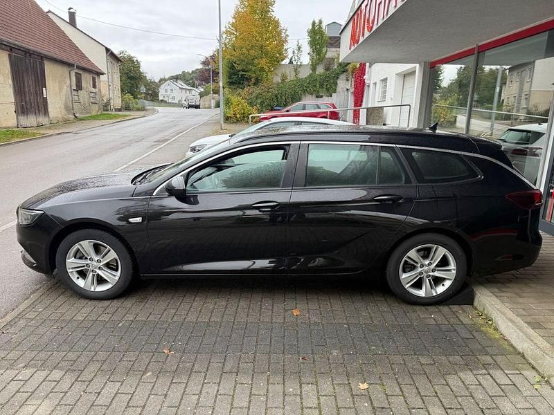 Gebraucht Opel Insignia 170 PS (125 kW) 2020 Schwarz Kombi