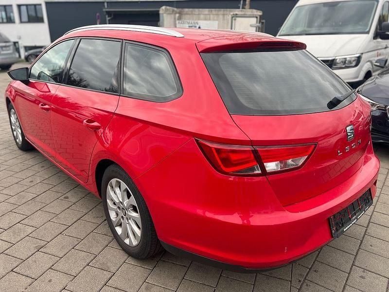 Second-hand Seat Leon ST Style 105 CP (77 kW) 2014 Roșu Break