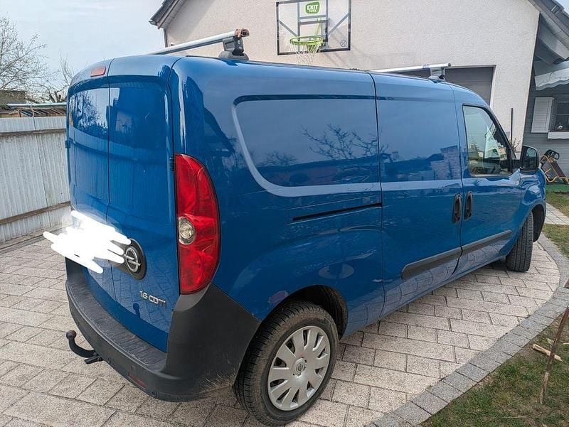 Gebraucht Opel Combo 105 PS (77 kW) 2014 Blau Van / Kleinbus