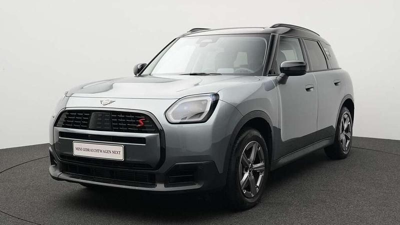 Grün Gebraucht 2024 Mini Countryman Classic SUV | 40.585 € (Superpreis) - Bild 1/4