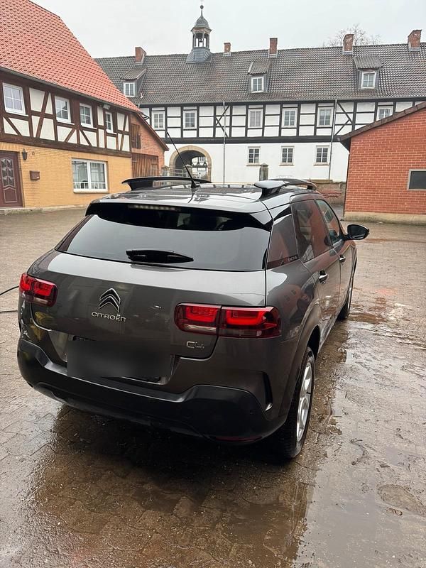 Gebraucht Citroën C4 131 PS (96 kW) 2019 Grau SUV