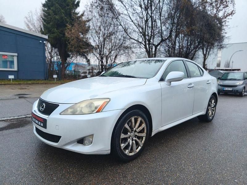 Gebraucht Lexus IS250 208 PS (152 kW) 2007 Weiß Limousine