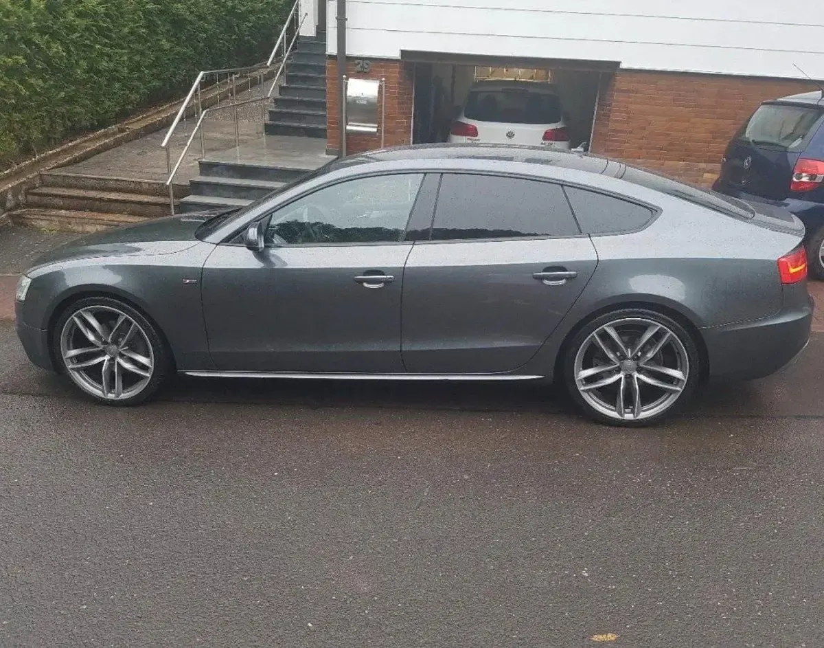 Gebraucht Audi A5 S-Line 245 PS (180 kW) 2015 Grau Coupé
