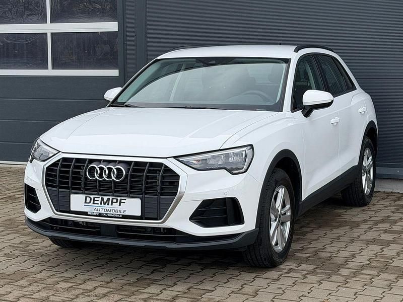 Second-hand Audi Q3 Comfort 150 CP (110 kW) 2023 Alb SUV