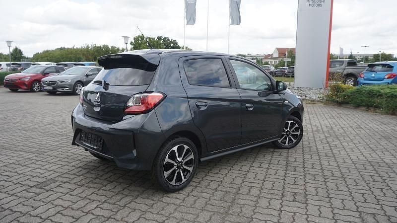 Neu Mitsubishi Space Star Select+ 71 PS (52 kW) 2025 Grau Limousine