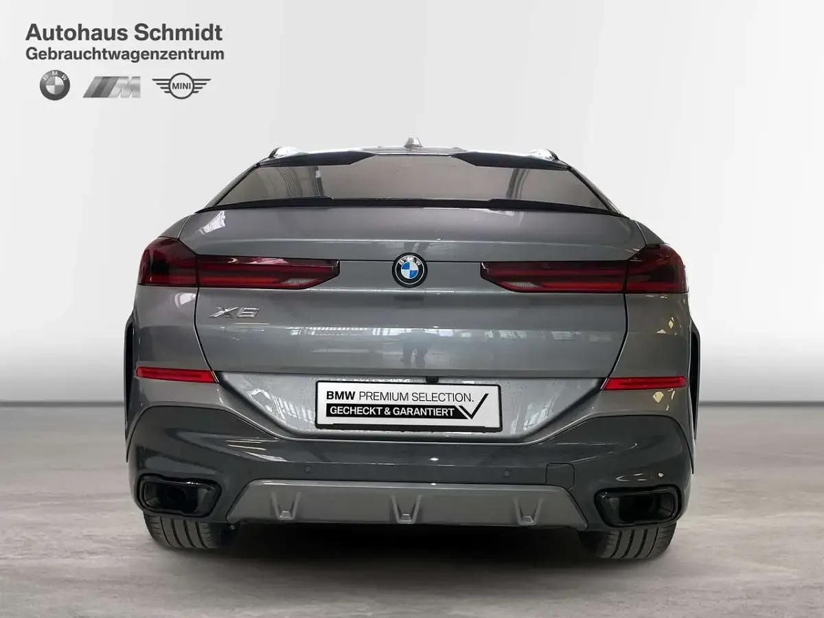 Gebraucht BMW X6 M Sport 340 PS (250 kW) 2025 Skyscraper grau SUV