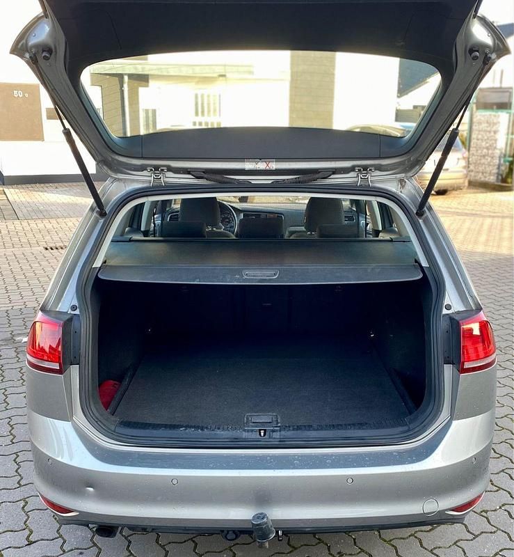 Gebraucht VW Golf VII 110 PS (80 kW) 2015 Grau Kombi