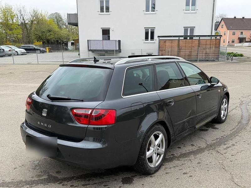 Gebraucht Seat Exeo Sport 170 PS (125 kW) 2012 Grau Kombi