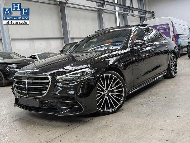 Gebraucht Mercedes S400 AMG 330 PS (242 kW) 2023 Schwarz Limousine