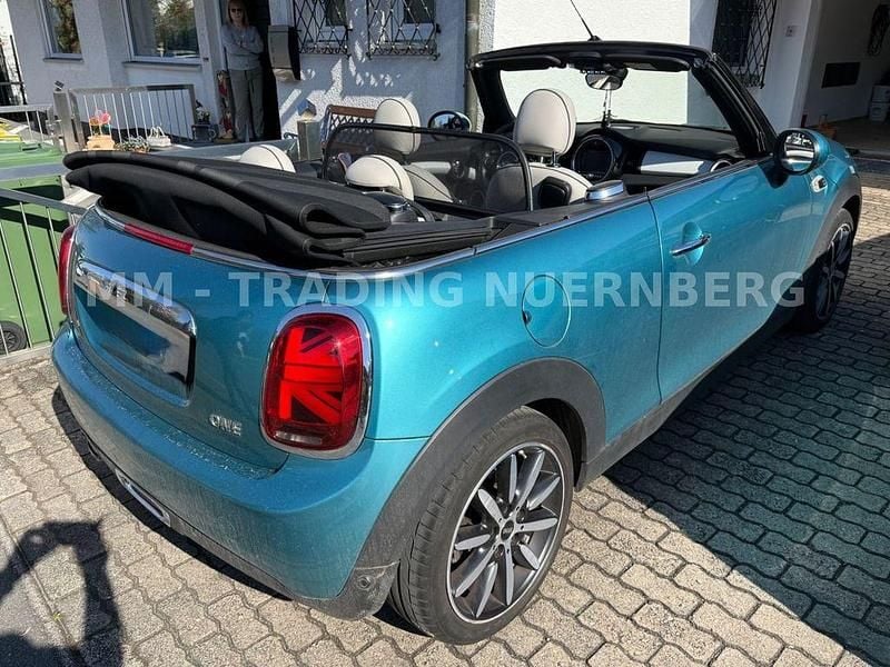 Second-hand Mini ONE 102 CP (75 kW) 2018 Verde Hatchback