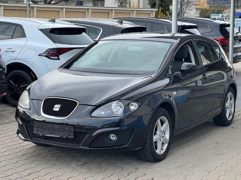 Second-hand Seat Leon Reference 102 CP (75 kW) 2009 Negru Hatchback