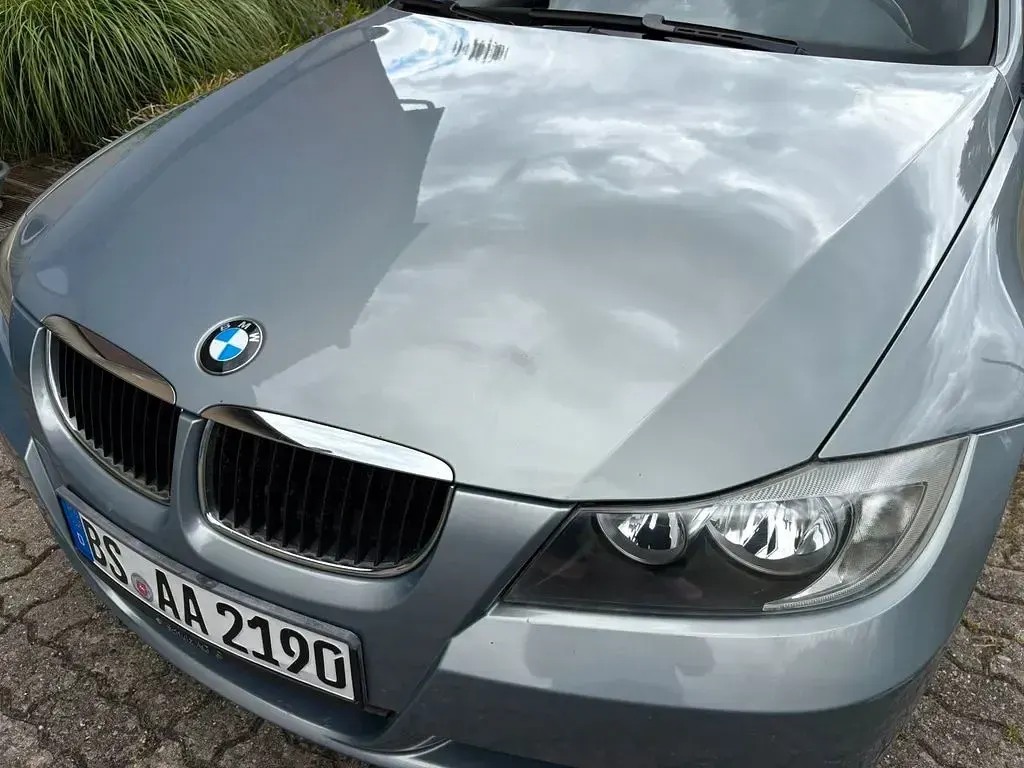 Gebraucht BMW 320 150 PS (110 kW) 2007 Grau Kombi