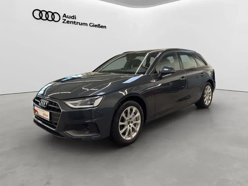 Gebraucht Audi A4 Basis 204 PS (150 kW) 2023 Grau Kombi