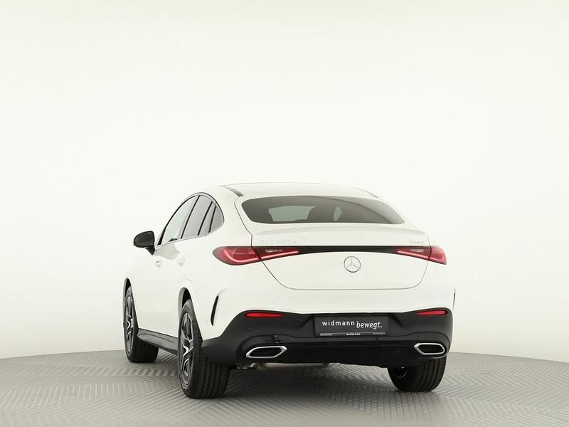 Gebraucht Mercedes GLC450 AMG 367 PS (269 kW) 2024 Unilack polarweiß Coupé