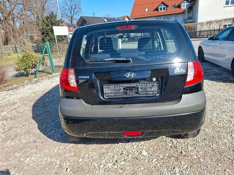 Gebraucht Hyundai Getz Basis 67 PS (49 kW) 2009 Schwarz Kleinwagen