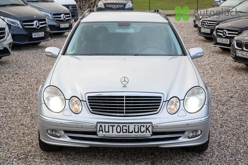 Gebraucht Mercedes E200 163 PS (119 kW) 2006 Silber Kombi