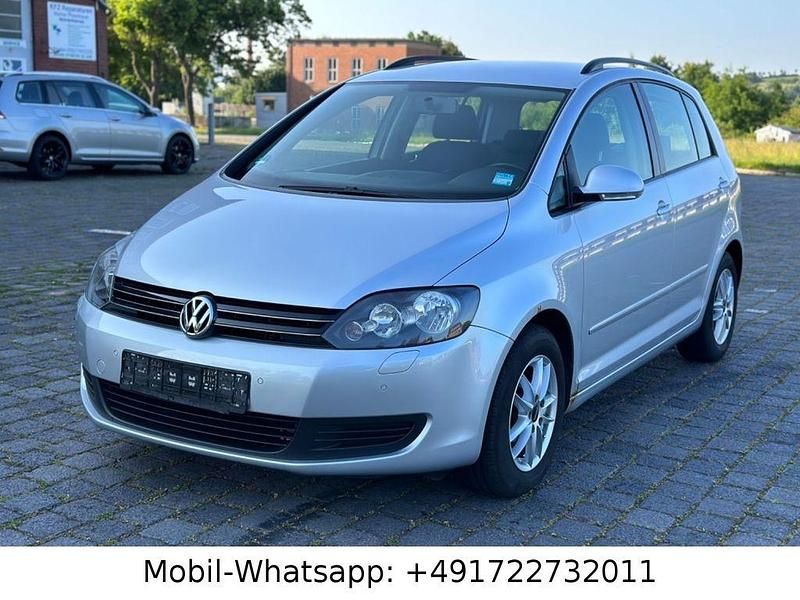Silber Gebraucht 2010 VW Golf Plus Comfortline Van / Kleinbus | 2.990 € (Guter Preis) - Bild 1/4