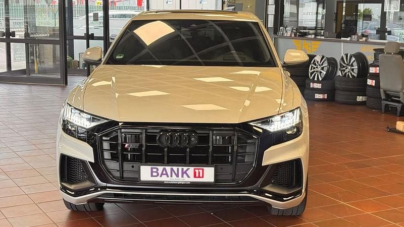 Beige Gebraucht 2021 Audi SQ8 Sport SUV | 64.900 € (Superpreis) - Bild 1/4