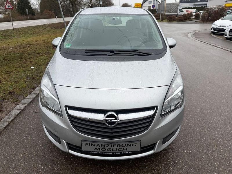 Gebraucht Opel Meriva Edition 101 PS (74 kW) 2014 Silber Van / Kleinbus