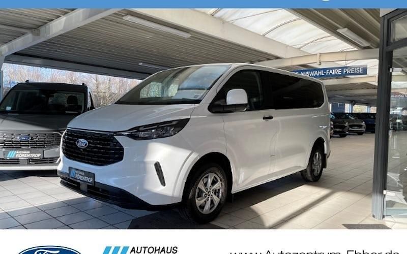 Weiss Gebraucht 2024 Ford Tourneo Custom Trend Van / Kleinbus | 42.977 € - Bild 1/4